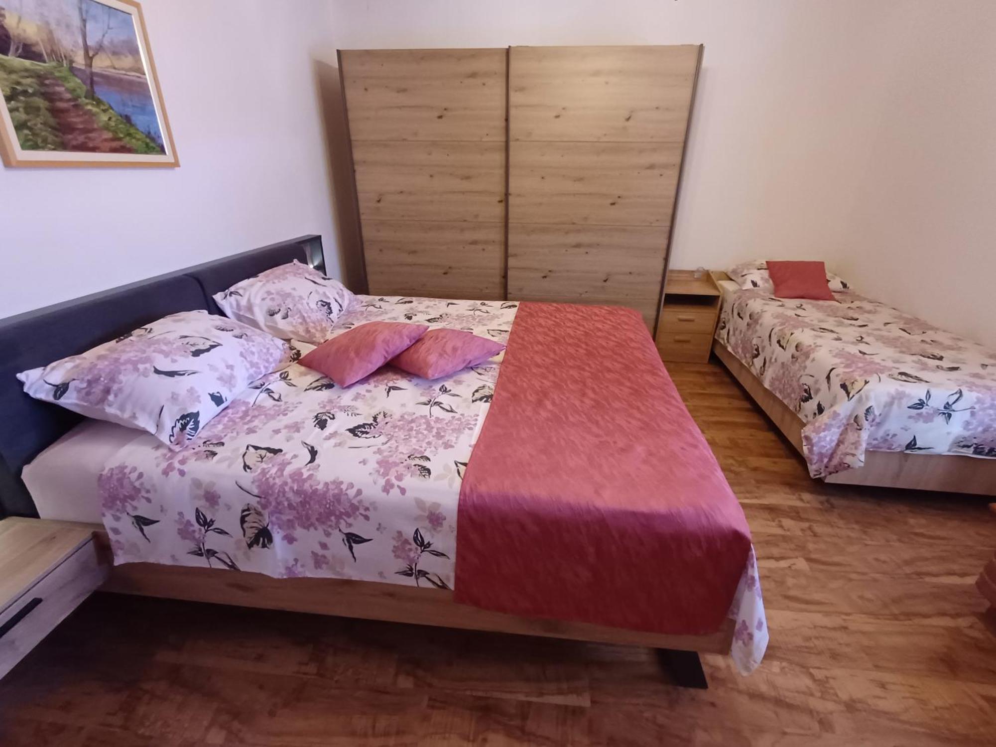 Apartments Ivancic コバリード エクステリア 写真